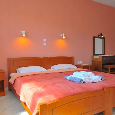 Room In Studio - Hotel Georgia - Beautiful Room In Golden Beach In Thassos Island *